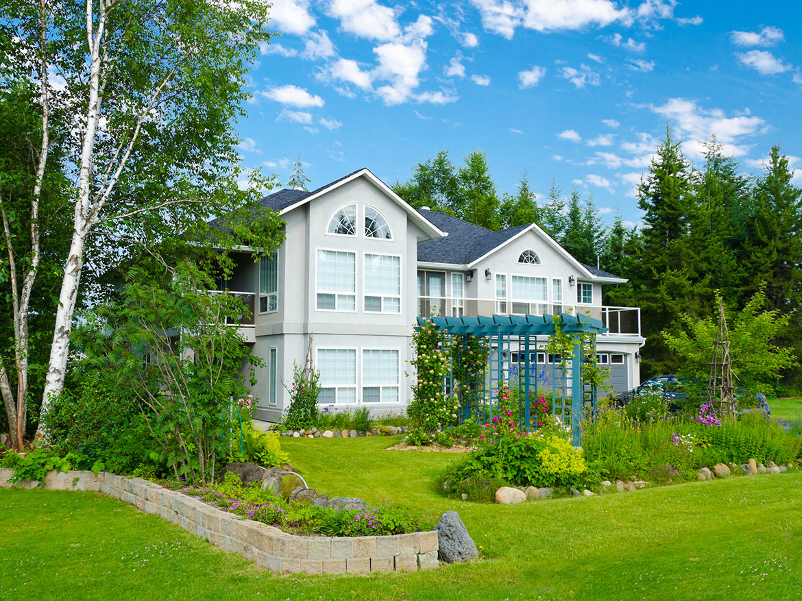 110 Equestrian family home